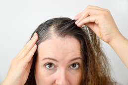 EVERYTHING YOU NEED TO KNOW ABOUT COVERING GRAY HAIR